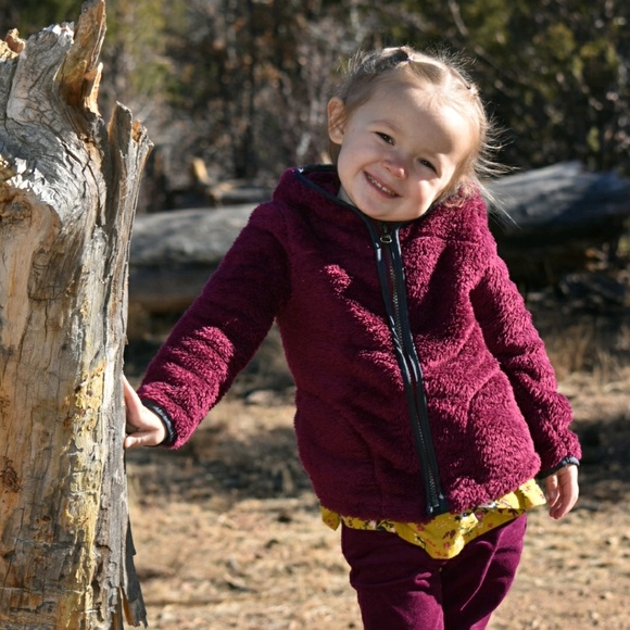 Meet your Posher, Julia - Picture 1 of 1